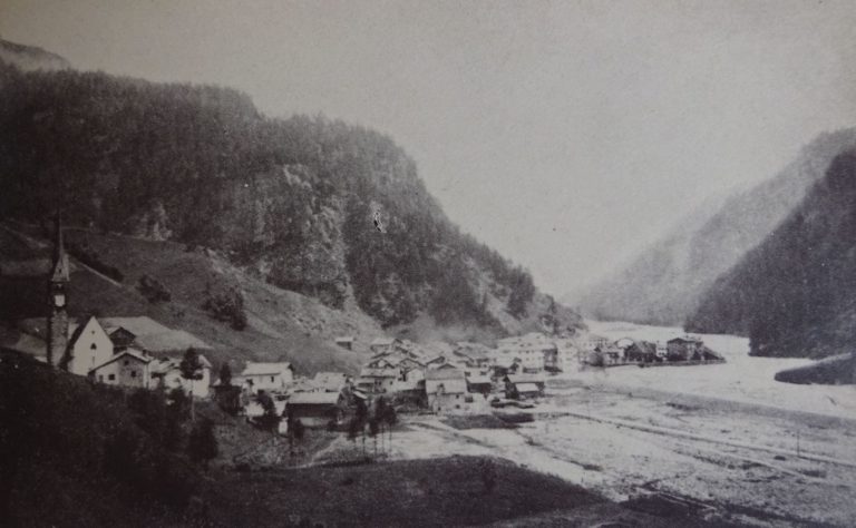 104159746_901638473689639_6064964753005227985_n