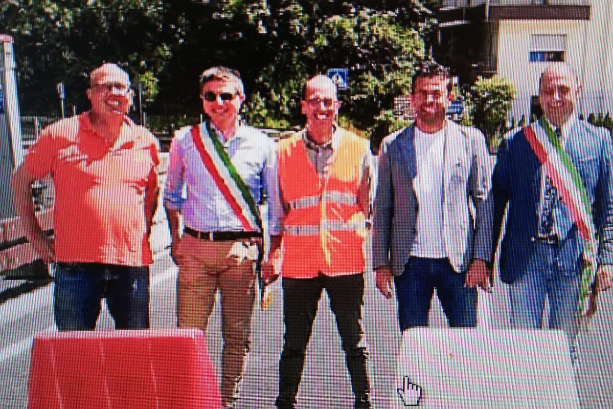 267ceb2f-eef2-40cd-bd54-336c455ea0ab