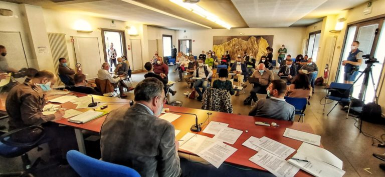 433adc2f-93f2-4e9d-9c4b-dcaee4d82a91