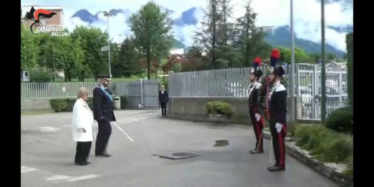 48d8d6fa-ba92-4a7f-b402-4c6469ef93b1