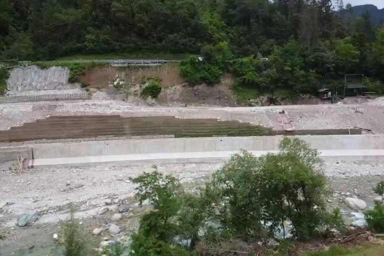 4f319b9d-15dc-46c0-be95-195acf9af0c3