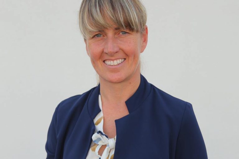 ELISA DE BERTI