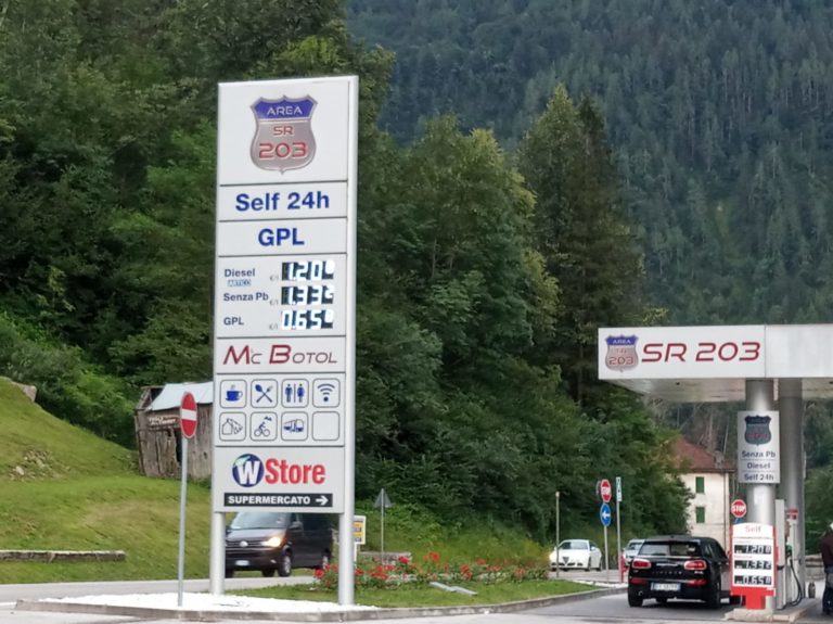 24e773cb-9801-4018-b0ce-06d537c877e8