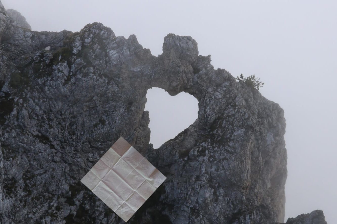 2c4a53a1-f4dc-4a4b-b1df-215fca396b23