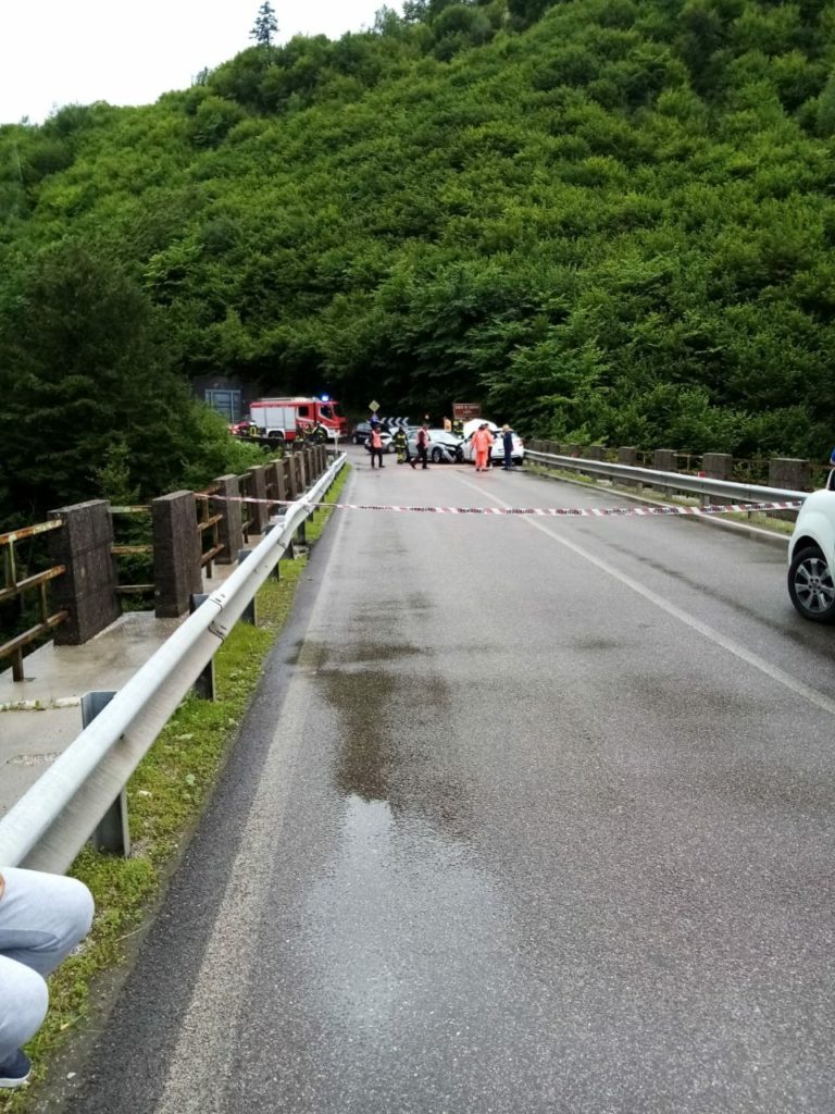 39ffa8ba-36b6-424d-b420-3d5cd6810708