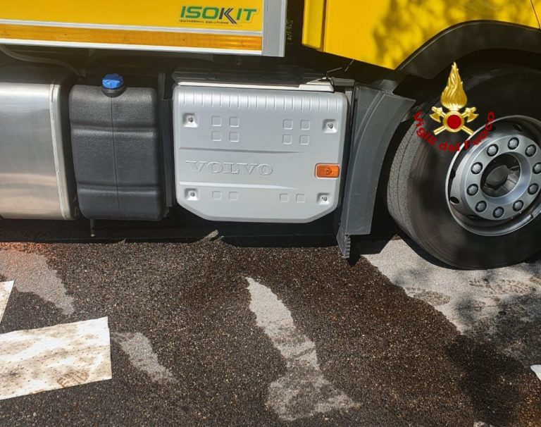 e65cb75a-596e-49dc-b8ed-843a5b737244