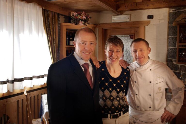 10661983_759401537464253_3485179271333732468_o