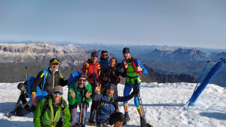 244c8cdc-b45e-4321-bd4b-a4d99d45d85e