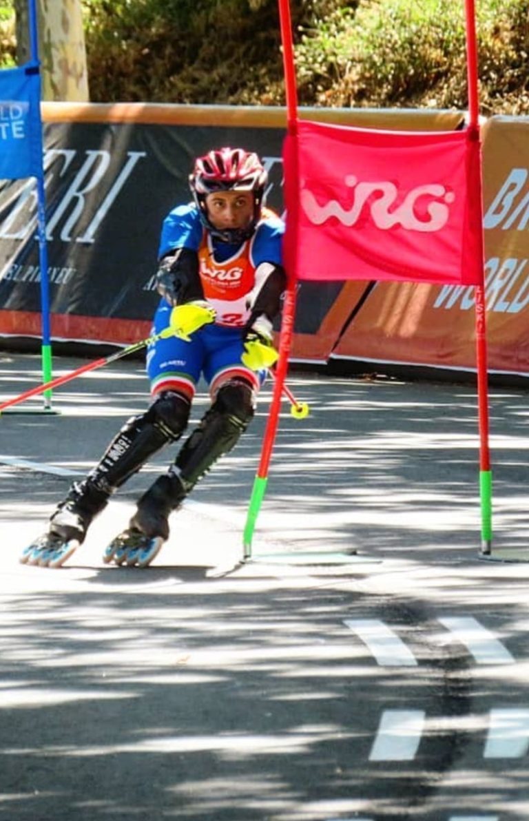 8d40ca33-761e-489f-8d0d-dab8b6ca379a