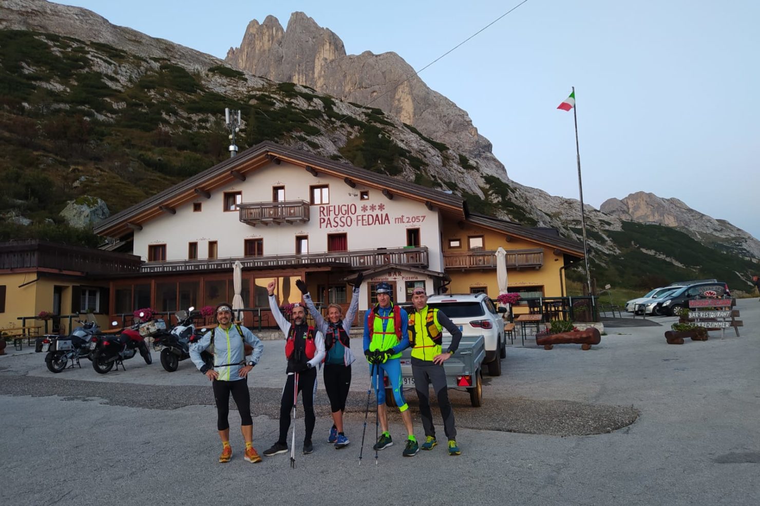 9064eba9-47d0-414f-8e0b-44fec94c44a4