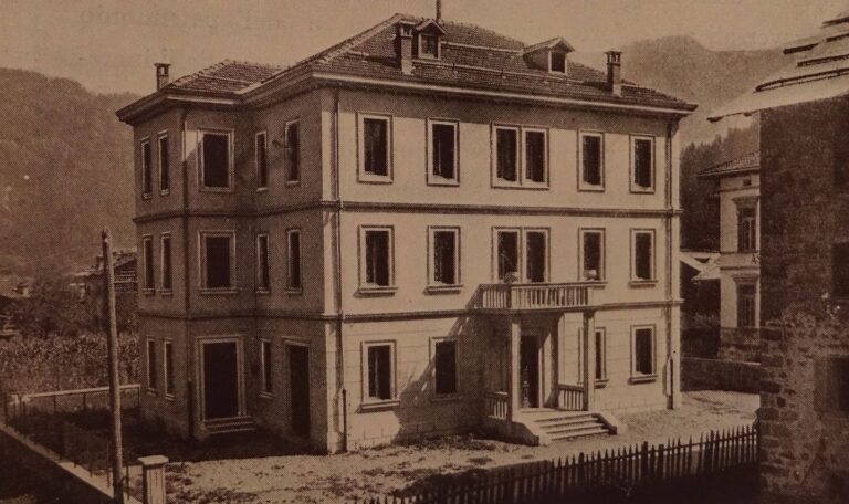 123295347_406887950699481_8094117590390473296_n