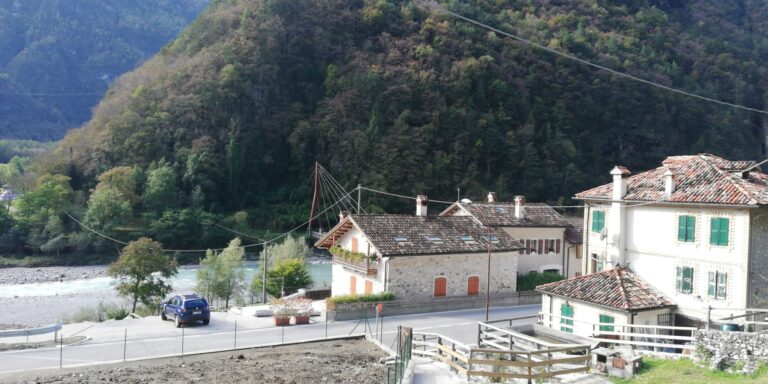 4a503b07-5bc4-4065-956d-72288d51d965