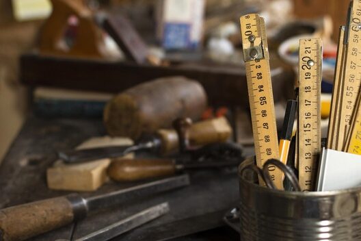 carpenter-tool-collection_23-2148643297