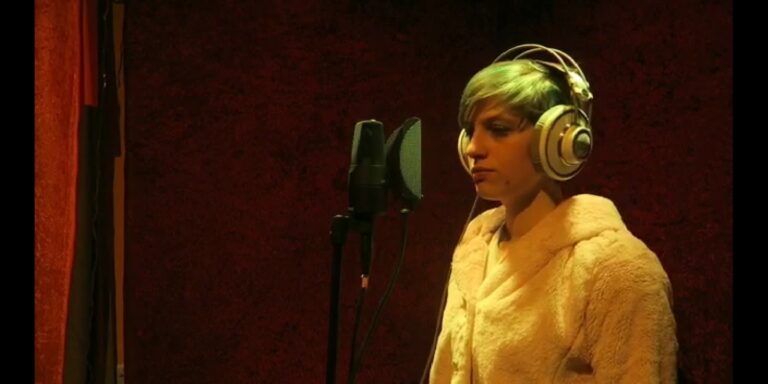 e93631ea-b37a-412f-b4e9-cfbf79f731f3