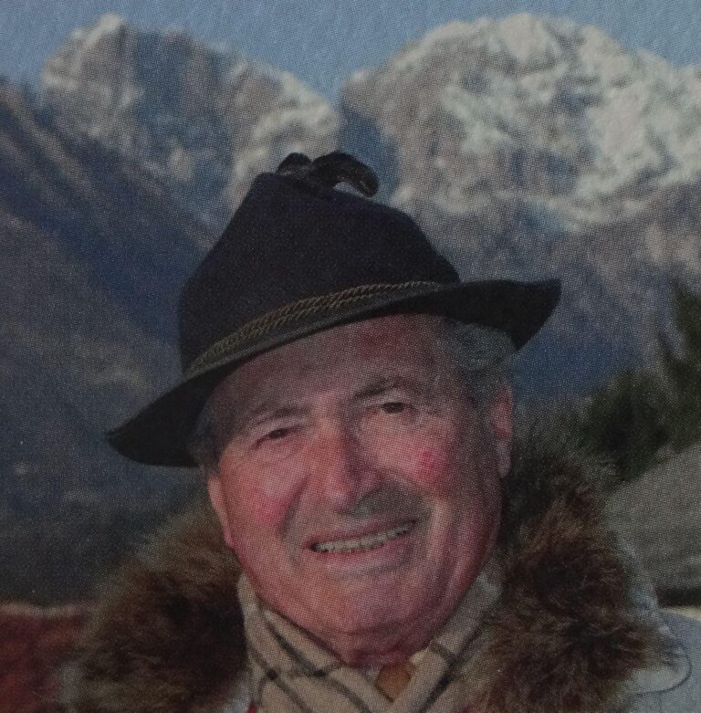 123442968_852229275315934_8091778933015636727_n