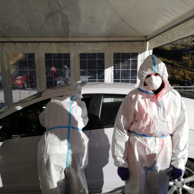 a79e08a7-b6ab-4d95-865e-8000d6b67190