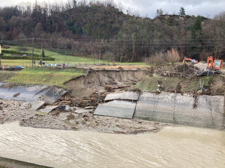 896c847e-421d-47da-97fd-c1fd31b23c3e