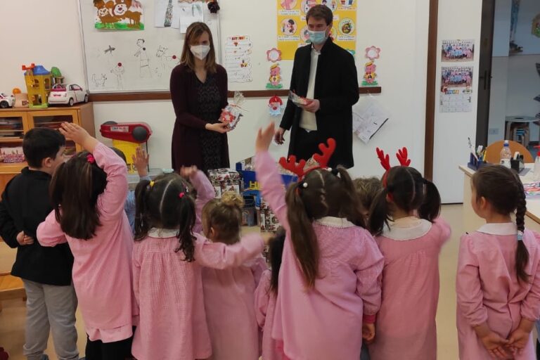Consegna doni scuole Alpago
