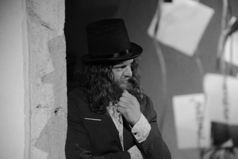 MANUELE CARBOGNO FOTO