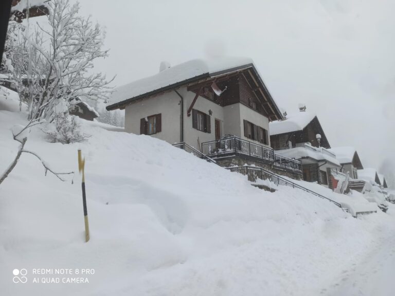 4e0ef6cd-999a-4fbc-a7dd-317675736209