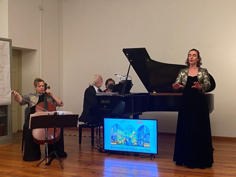 5f0615aa-20ed-4567-8eca-d95c5775f495