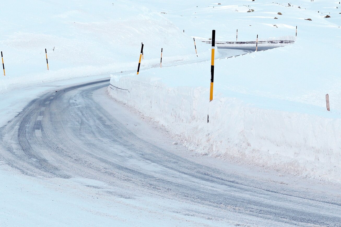 NEVE STRADA