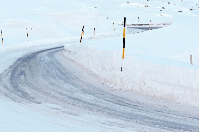 NEVE STRADA