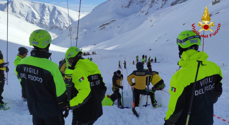 f0b1e7a5-10cb-4360-8f95-f451f1d14926