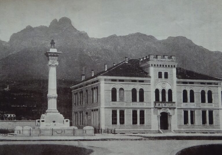 154916684_712699812947335_4364585953473706980_n