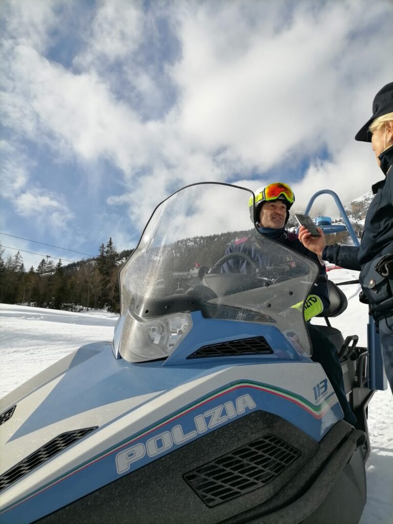 3c559cb0-c892-49c3-90b5-f236a95d13d8