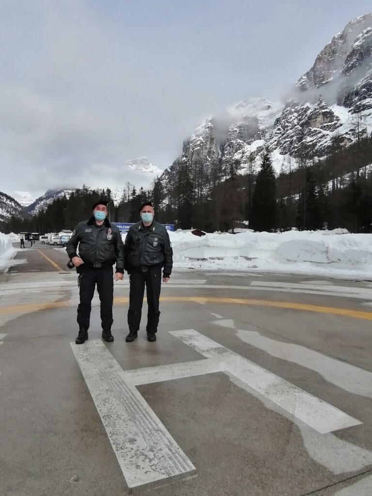 48e07f2b-f618-447d-abdf-af448be0a58e