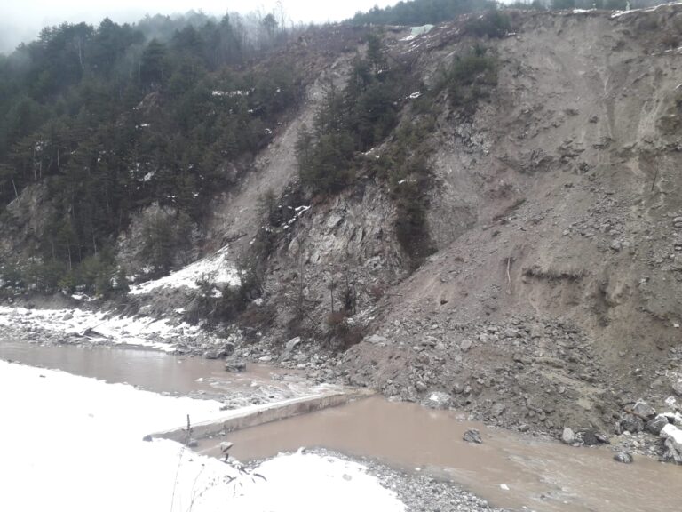 bdce8c94-77d1-450a-9361-e25f0e8c26d9