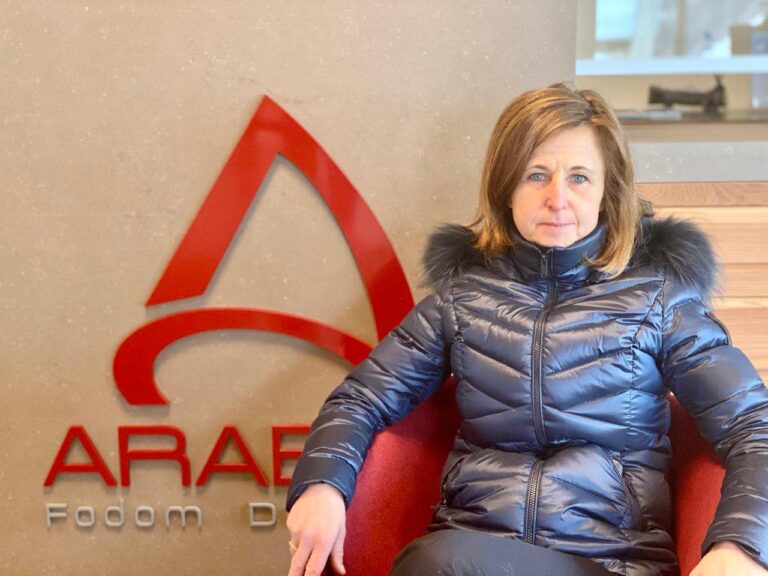 d9779cf3-4da3-478b-bbd2-f4eab66c1b53