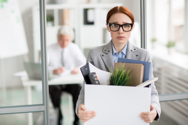manager-fired_1098-12658