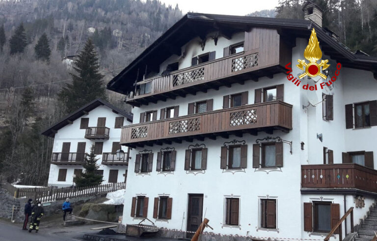 1bbc7ea9-4b03-45c8-85bb-452b7f6f25a4