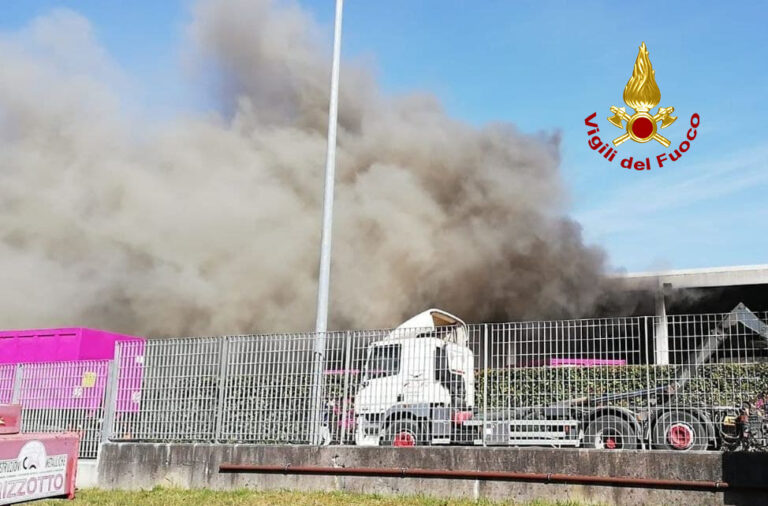 5ad35a93-4e7d-4d58-b71b-592f97234ecf