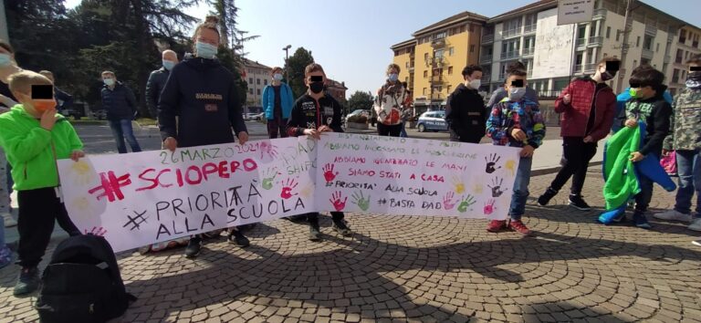 690274d7-ce3a-4fbe-ba69-aacb544acd93