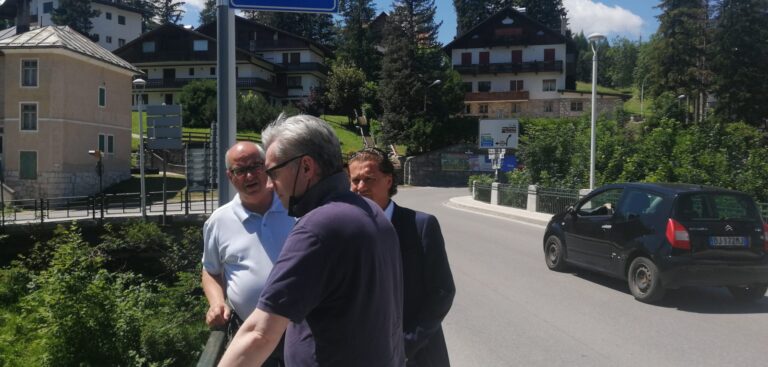 78ca7522-be76-4eb8-bbb6-777e891aa54a