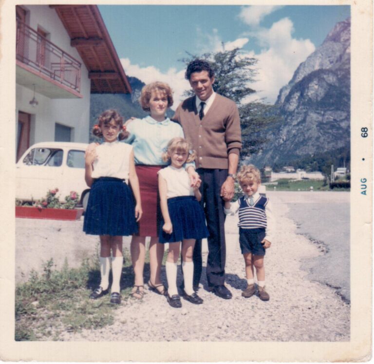 965517_10203762399207298_1638475001_o