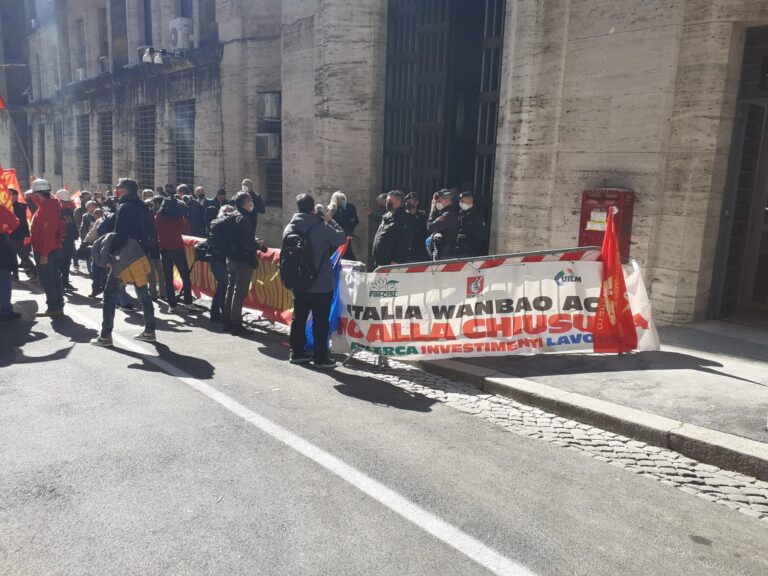 96f9afa9-556f-4efd-bf6c-a9f0d8c69ae3