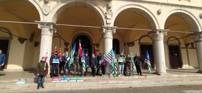 6bb2dc35-c696-40f5-ad71-0411e2df4f18