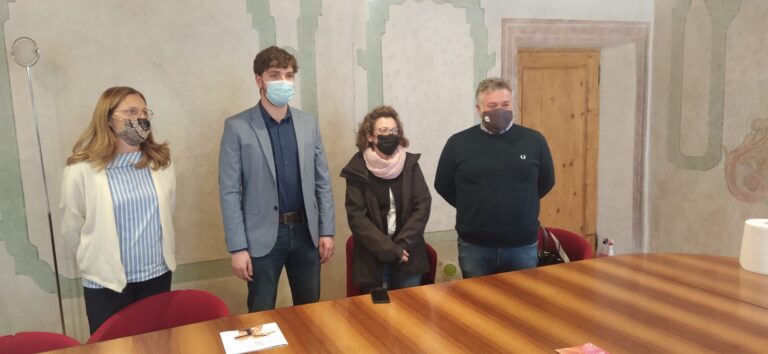 998195f7-aa09-41c0-bc4d-7ac7a2647da1