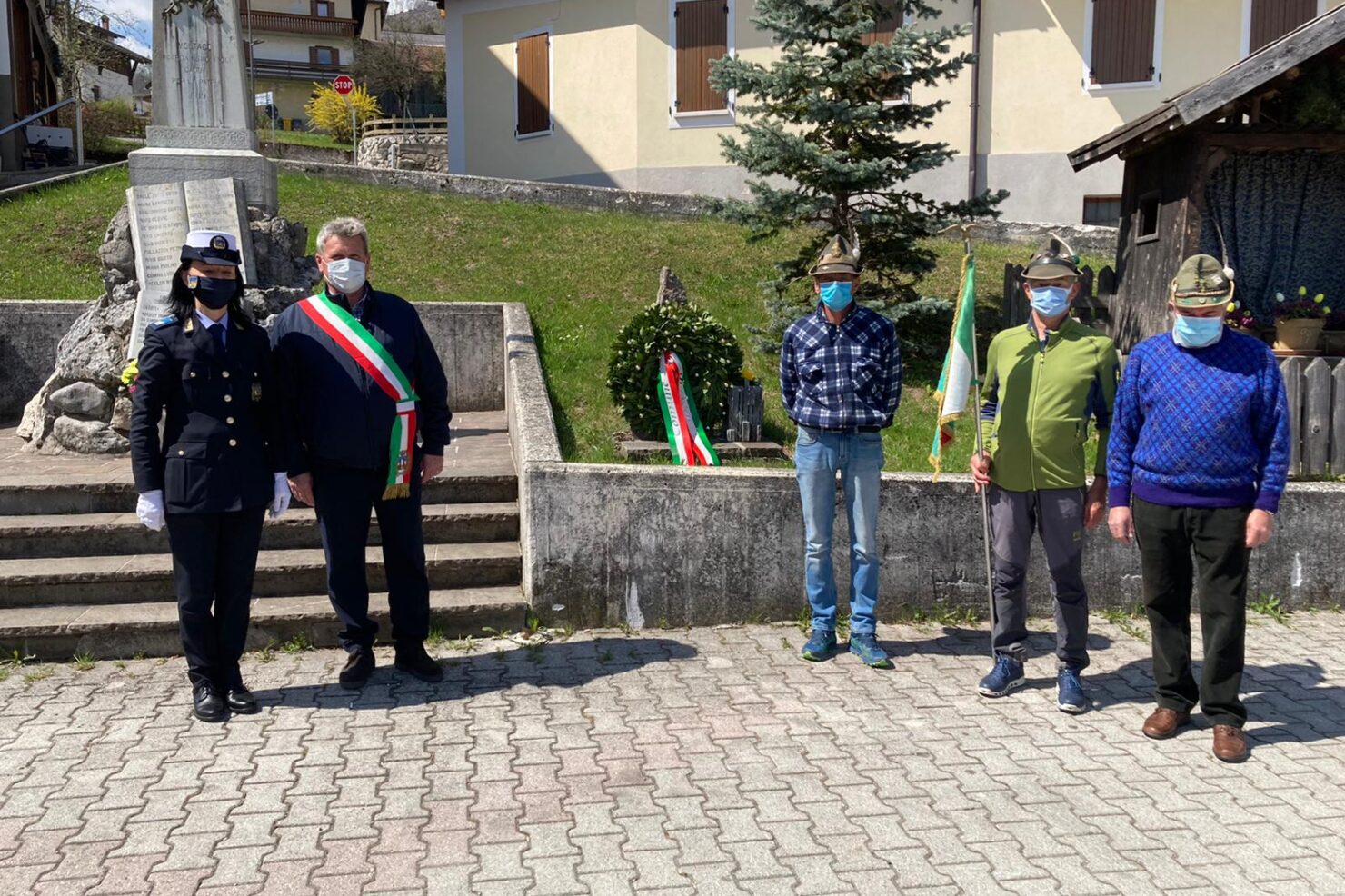 a1fdee47-0dc5-4146-8767-8ff0ea71aa65