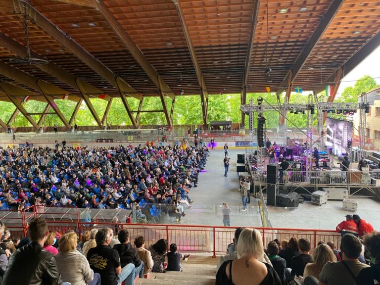 4fa16f77-67cc-4512-9dc9-cc290989df51