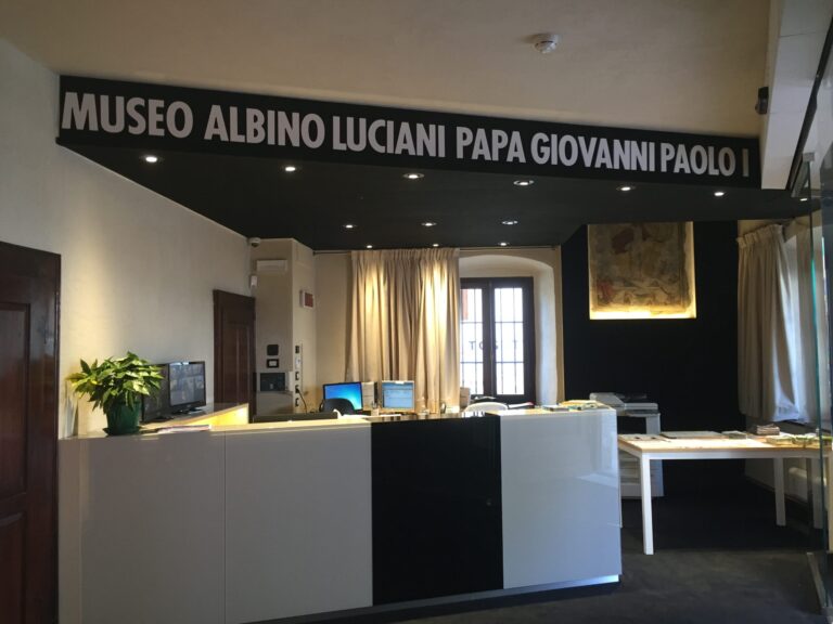 La reception del Museo Albino Luciani