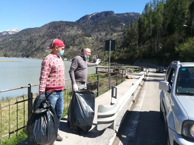 be2b7579-e498-4215-ae2d-b657f6efbfd6