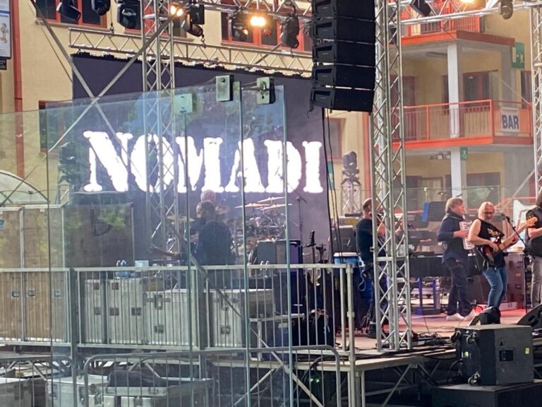 ff6d68a0-7b3f-4379-b38a-515f55f3ba55