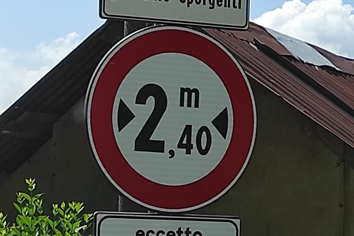 35418121-3916-4b7a-9e7a-4e88469e3c8f