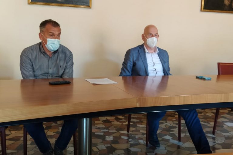 53079605-0491-45eb-a1d4-1b43b8477237