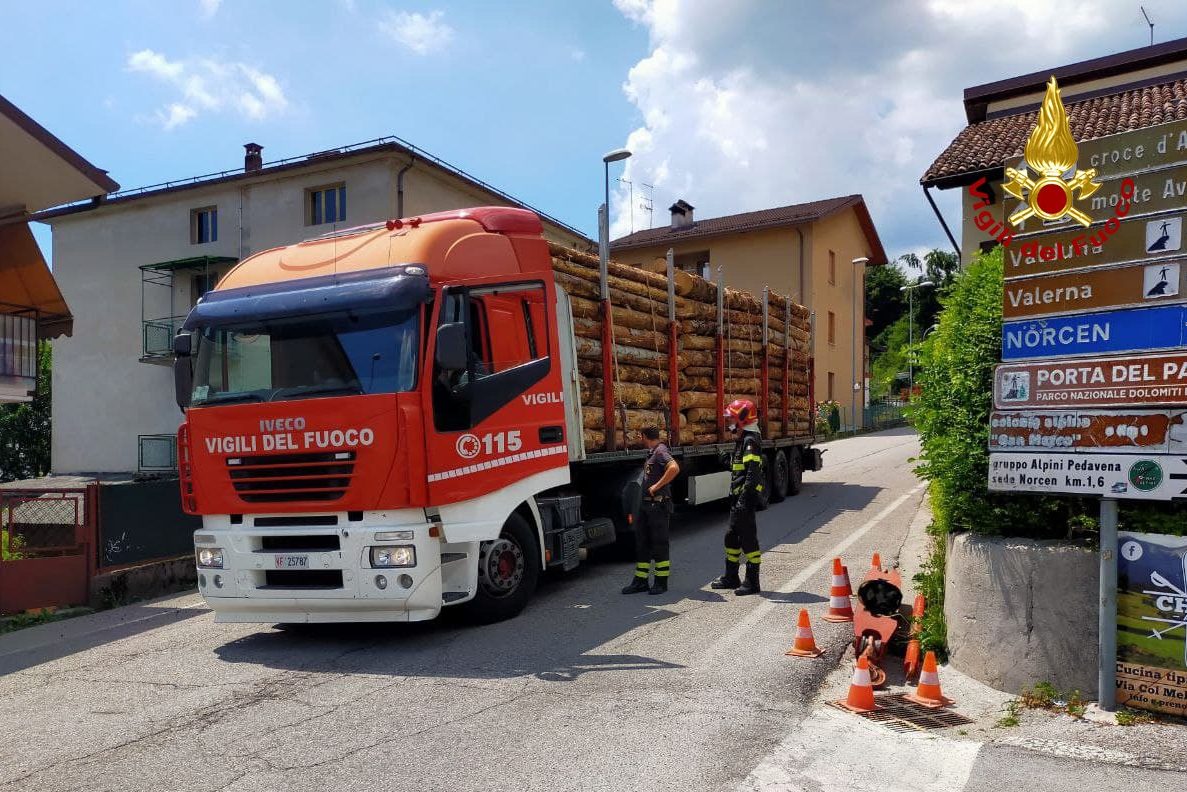 796ea239-4df8-4f24-a965-051821c7ec4f